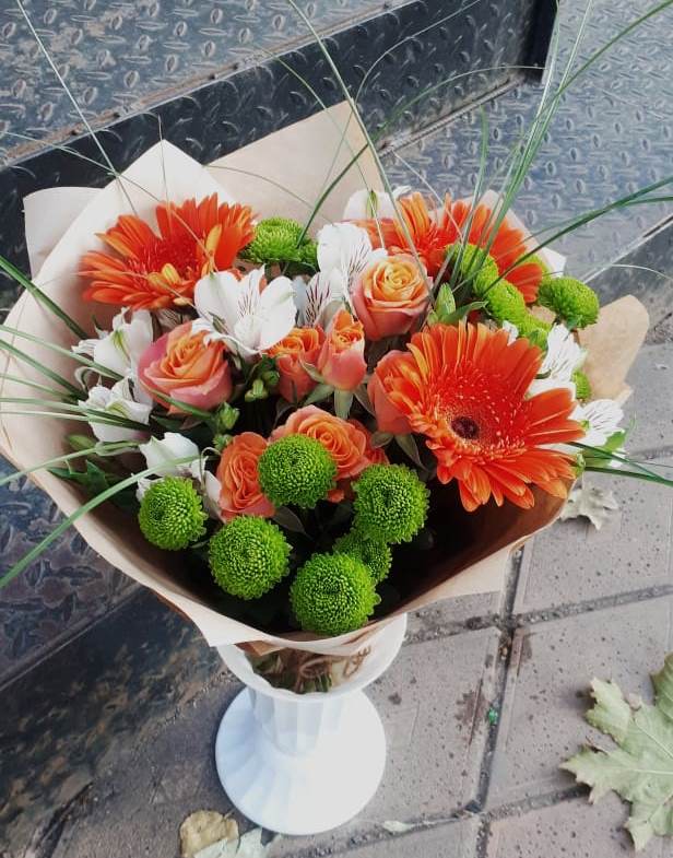 Букет цветов из: Герберы, Хризантемы, Альстромерии и Розы в Кокоревке