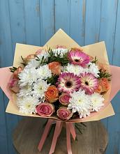 Букет цветов из:  Розы, Герберы и Хризантемы в Кокоревке