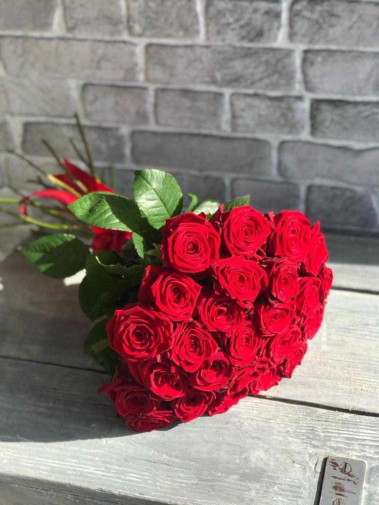 Букет Красные розы Фридом в Кокоревке