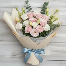 Букет цветов из:  Лизиантусы в Кокоревке