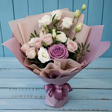 Букет цветов из:  Розы и Лизиантусы в Кокоревке