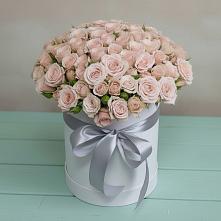 Цветочная композиция из Розы в шляпной коробке в Кокоревке