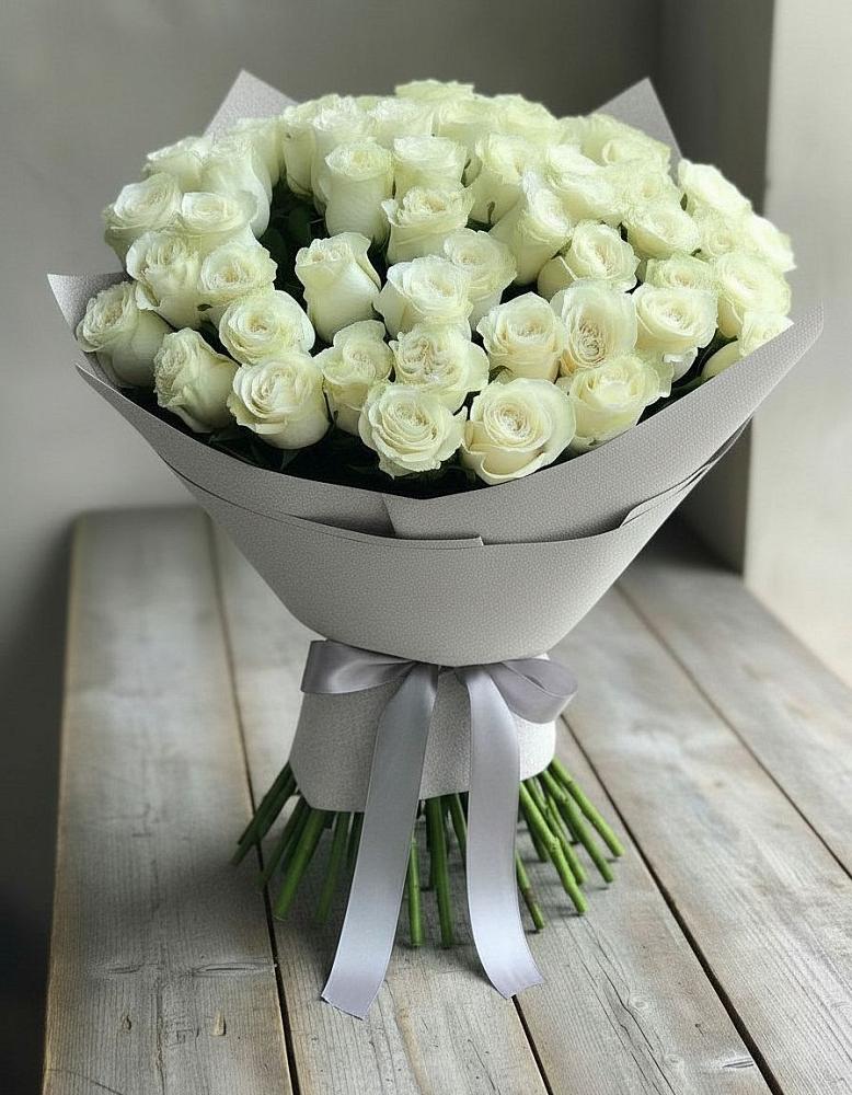 Букет 35 Белых роз в Кокоревке
