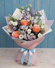 Букет цветов из:  Лизиантусы, Розы, Альстромерии и Гипсофила в Кокоревке
