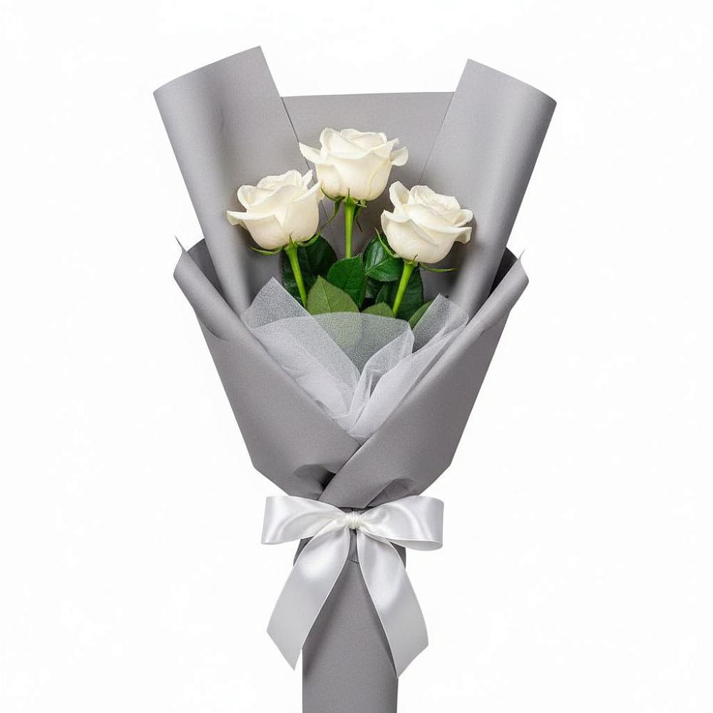 Букет 3 белые розы в Кокоревке