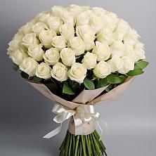 Букет 101 беля роза Белоснежка в Кокоревке