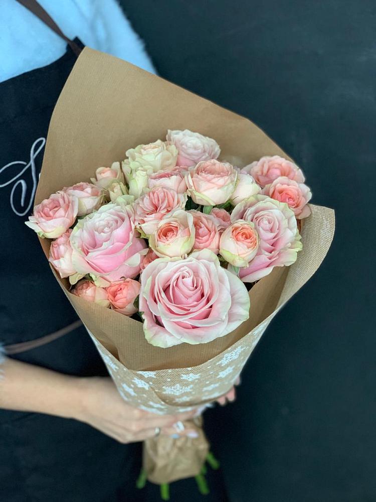 Букет цветов из: Хризантемы и Розы в Кокоревке