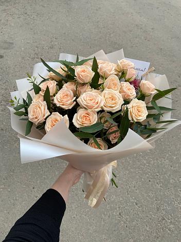 Букет Кремовые розы Латте в Кокоревке