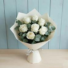 Букет Белые розы в Эвкалипте в Кокоревке